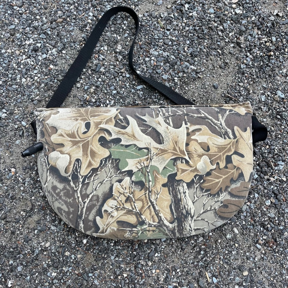 Hunters Specialties Inflatable Seat Cushion Advantage Camo Hunting Pad Strap